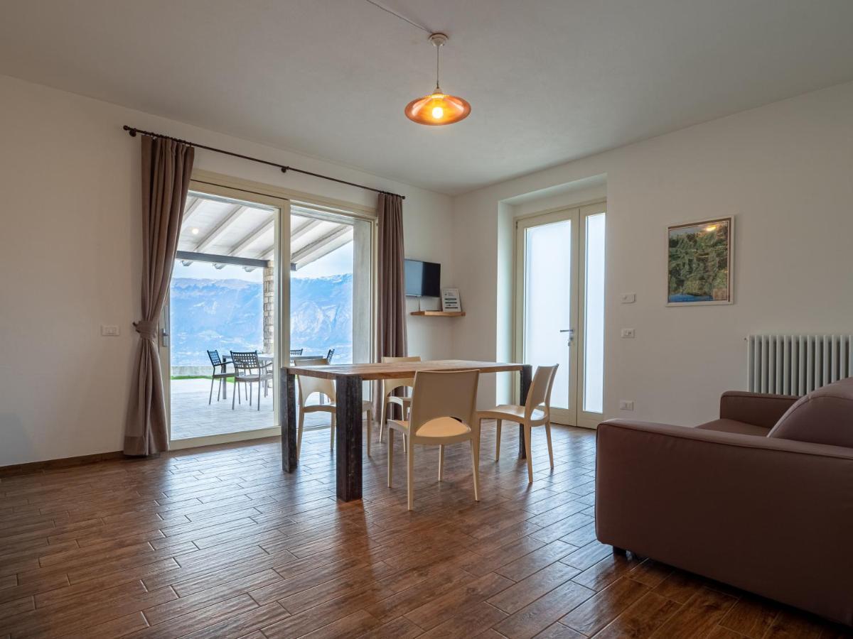 Oasi Da Vinci Aparthotel Tignale Ngoại thất bức ảnh